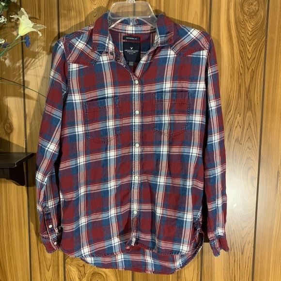 American Eagle Outfitters Tops - American Eagle Outfitters Flannel Boyfriend Fit